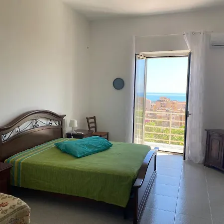 Albahome, Comoda Centralissima E Panoramica Апартаменти