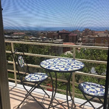 Albahome, Comoda Centralissima E Panoramica Апартаменти